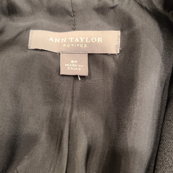 Ann Taylor Petites Business Blazer Jacket Shoulder Pads, Gray, 6P - Picture 8 of 16